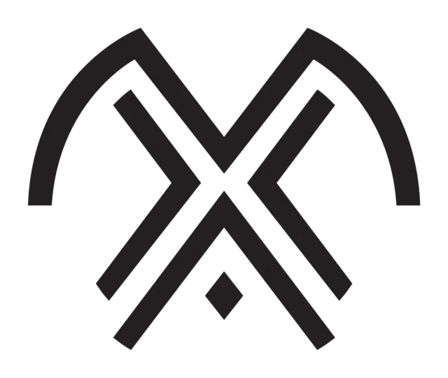 Logo Max Consulting (consulenza turistica), 1998 – progettato da Mancinelli Design